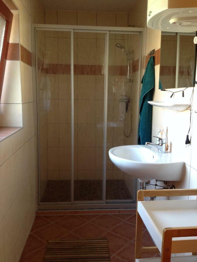 Hering Fewo I Apartment Terrace Wiek auf Ruegen Ngoại thất bức ảnh